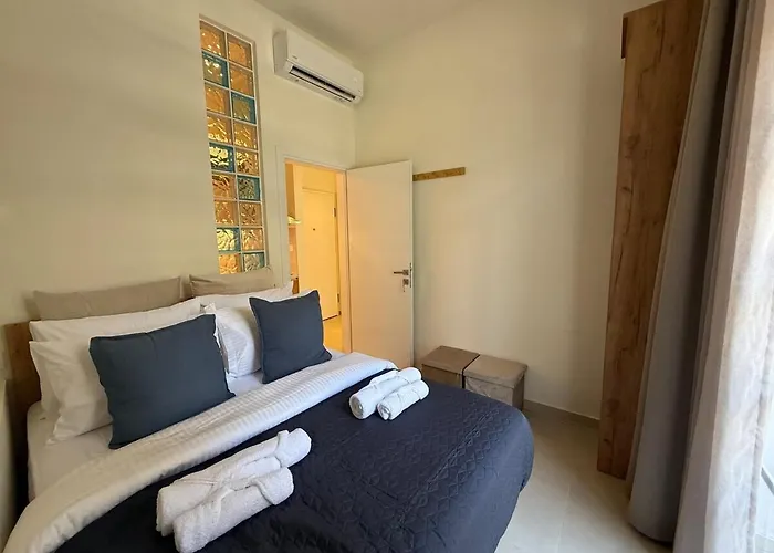 A1 Tsimiski Thessaloníki