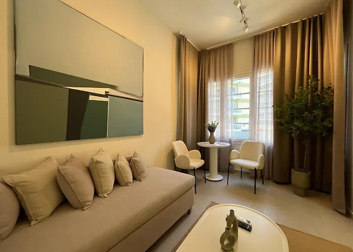 A1 Tsimiski Lejlighed