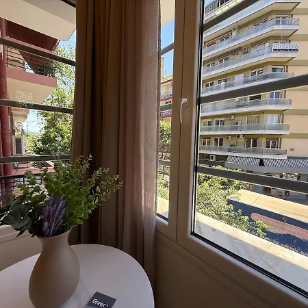 A1 Tsimiski Apartament Saloniki